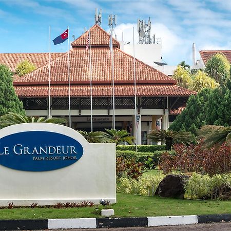 Le Grandeur Palm Resort Johor Kulai Exterior photo