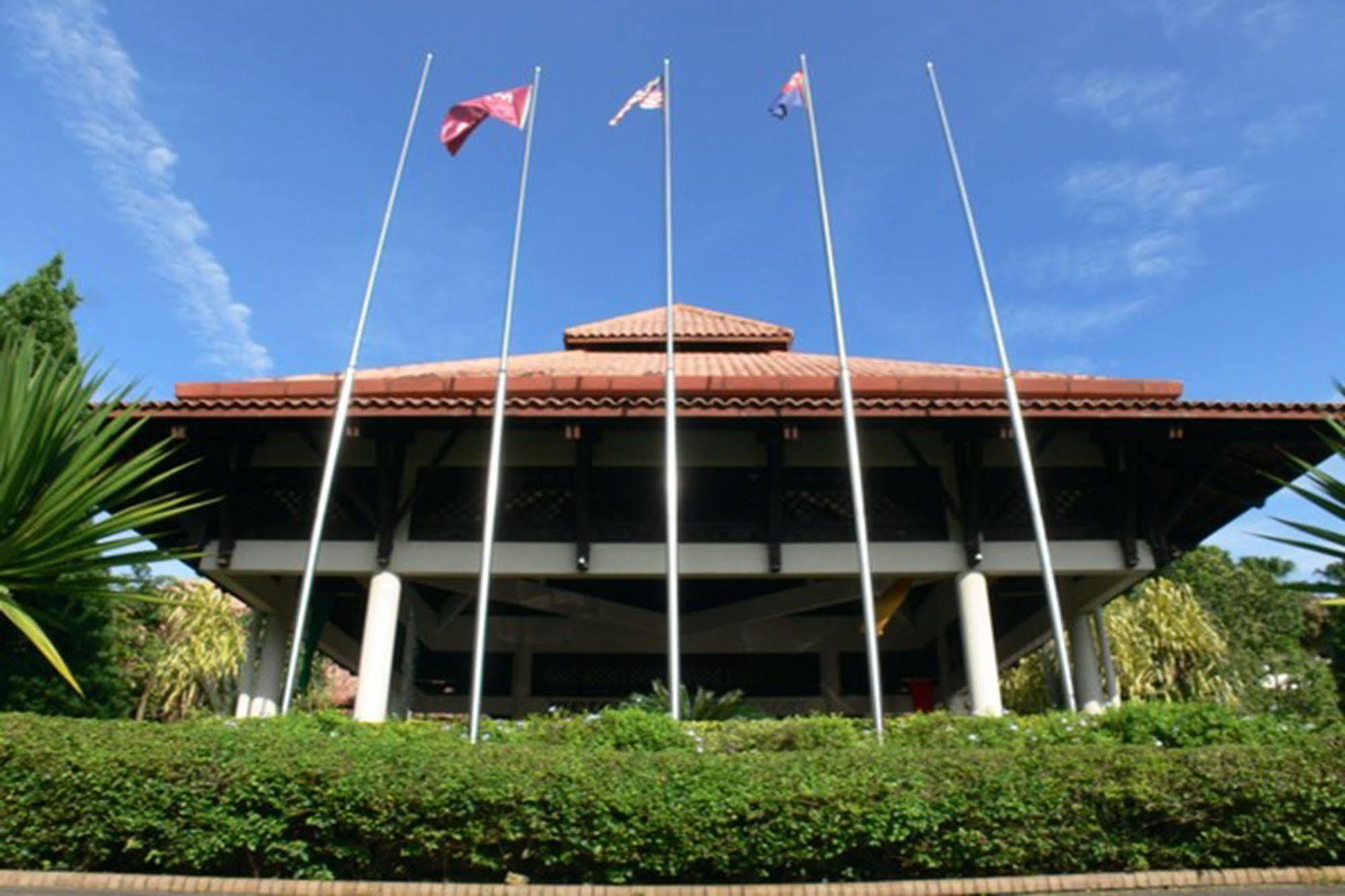 Le Grandeur Palm Resort Johor Kulai Exterior photo